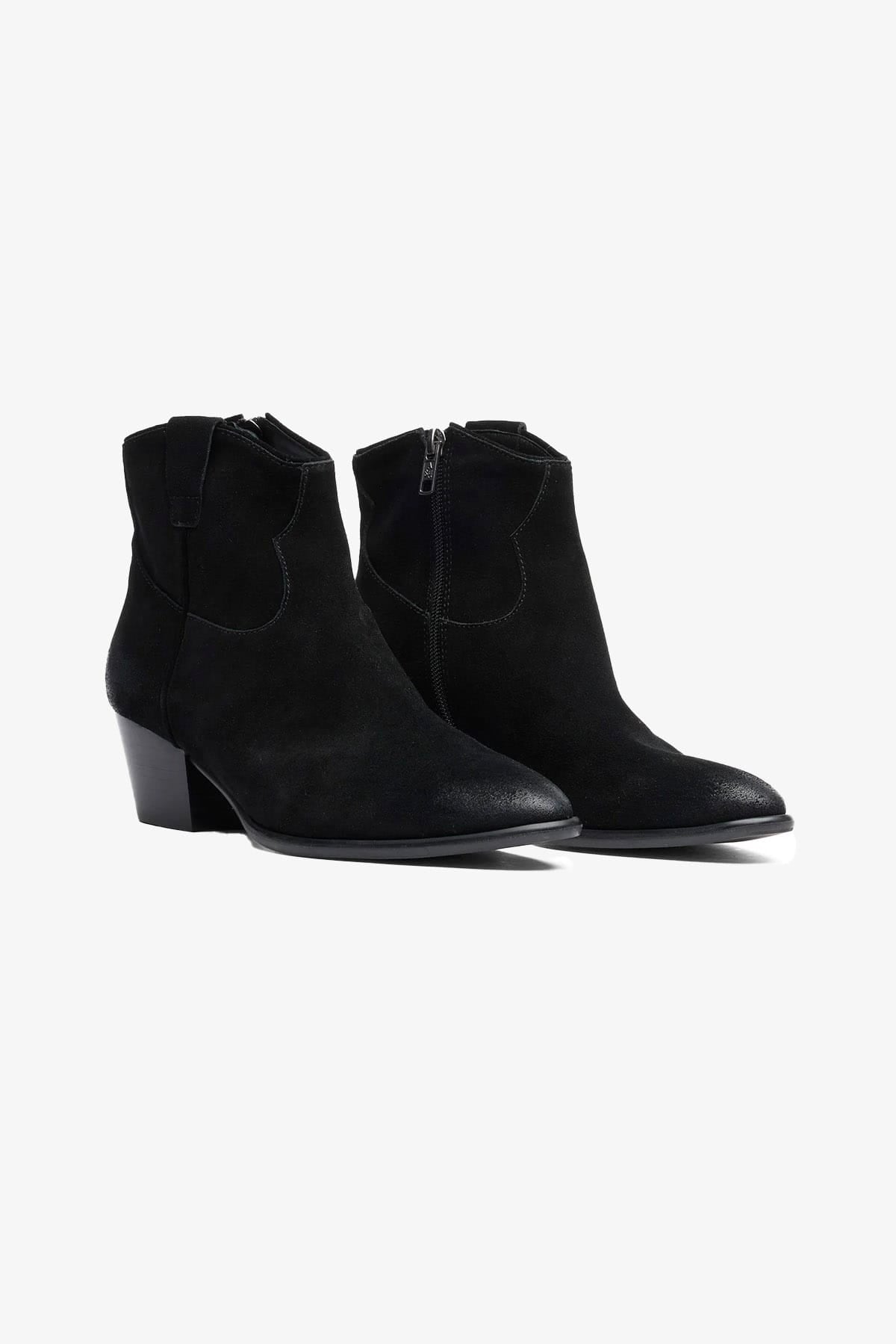 ASH SNEAKERS Stivali bassi donna Ash in suede nero Fame