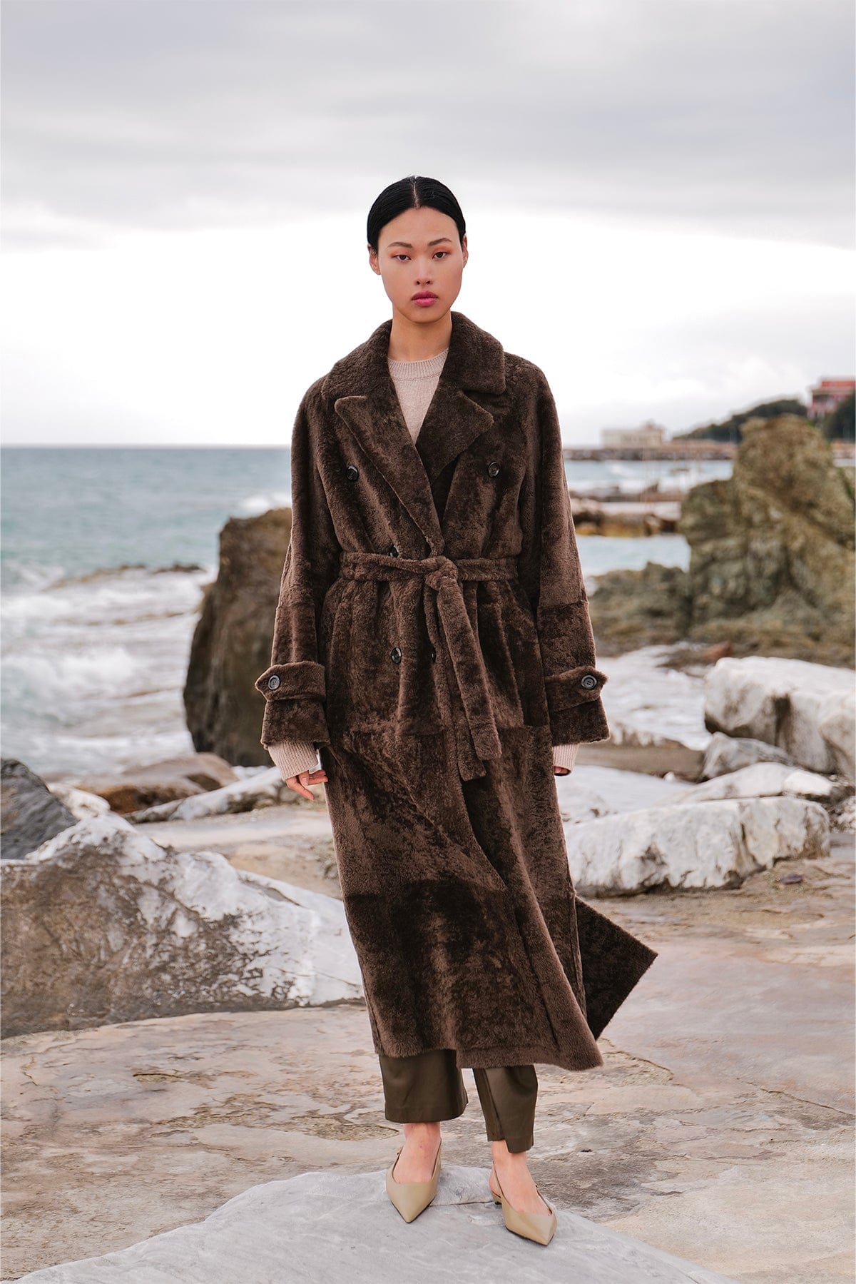 BLANCHA MANTELLO-MANTELLA  FANGO / 38 Montone lungo donna Blancha color fango Menirillo