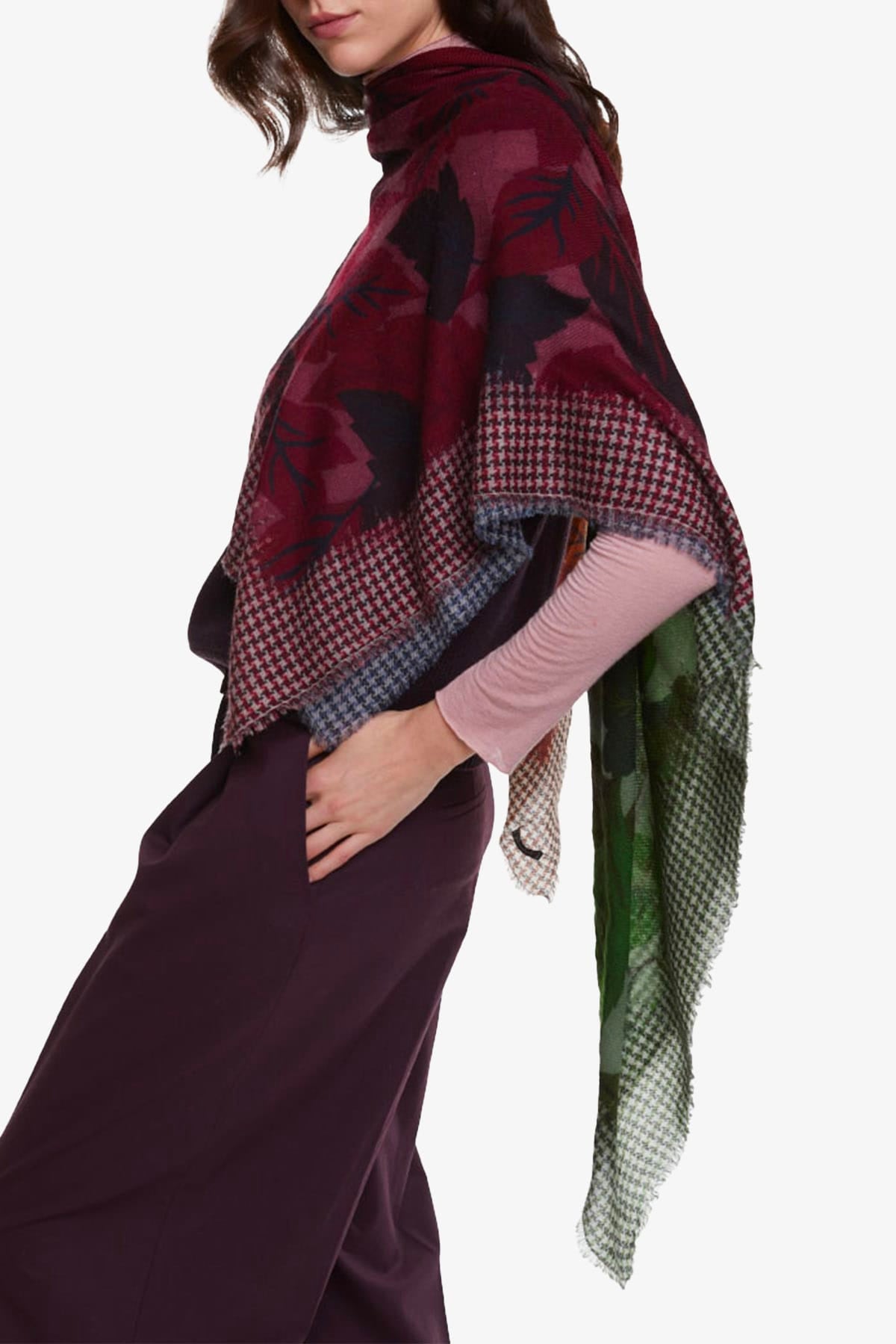 FALIERO SARTI FOULARD-SCIARPA-NASTRO  STAMPATA / UNICA Sciarpa quadrata in lana e cashmere Faliero Sarti Foliage