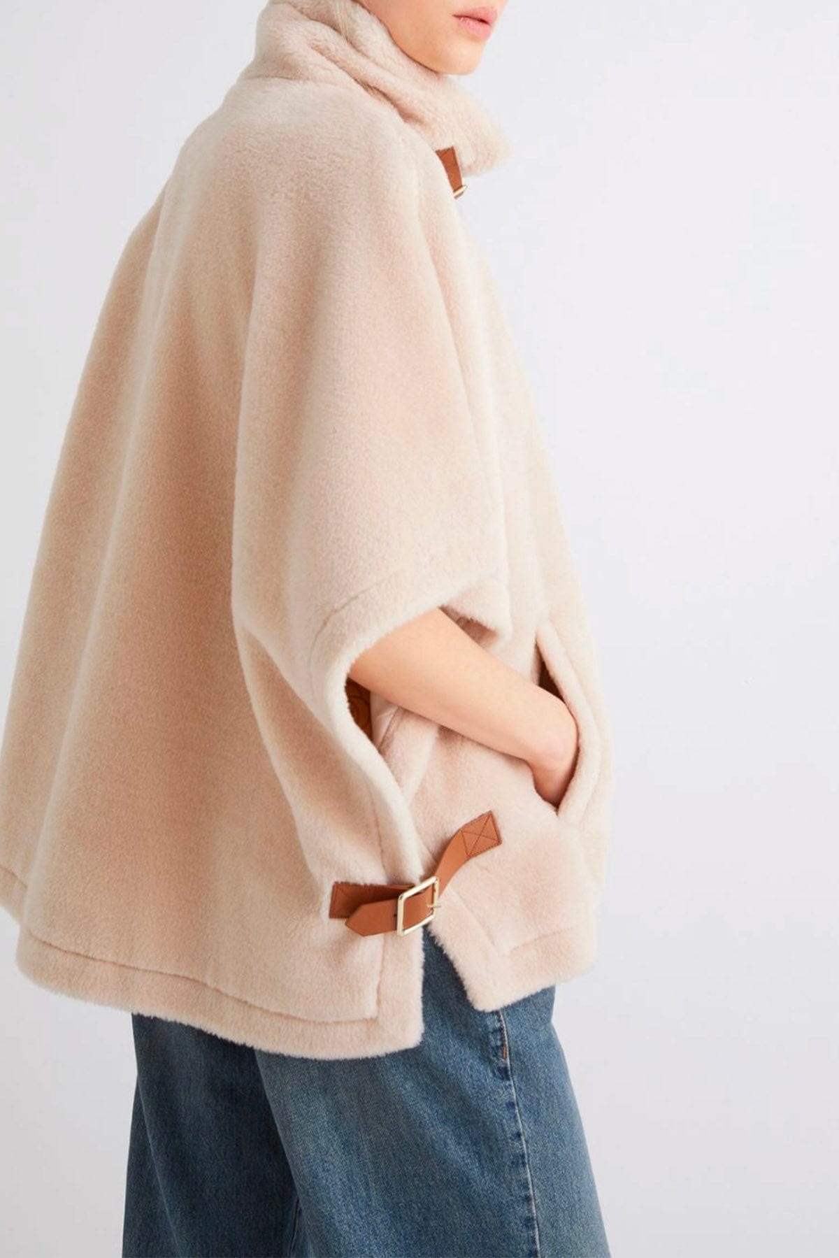 MARELLA CAPPA-MANTELLA-PONCHO Cappa in lana donna Marella Gesso