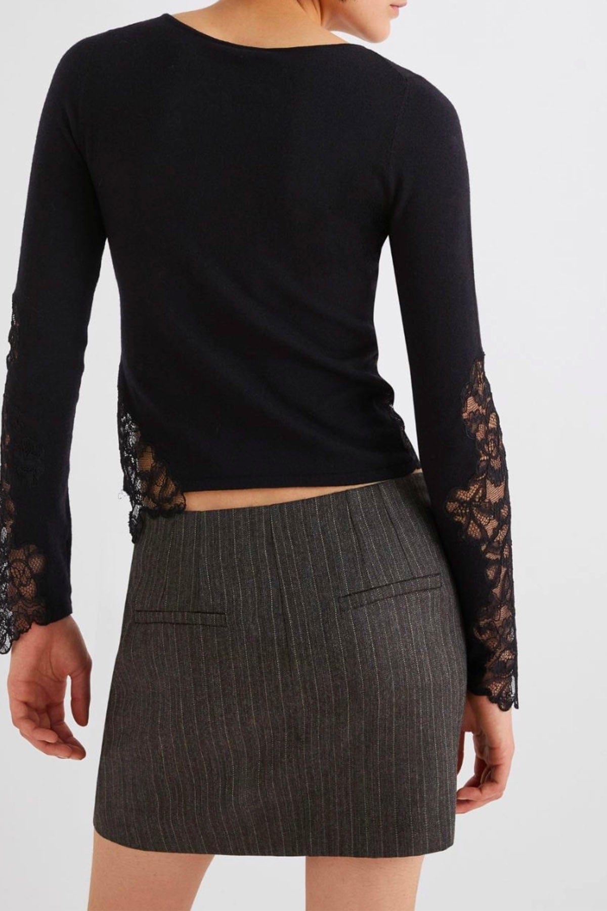MARELLA MAGLIA-CANOTTIERA-TOP  Maglia donna con dettagli in pizzo Marella Torso
