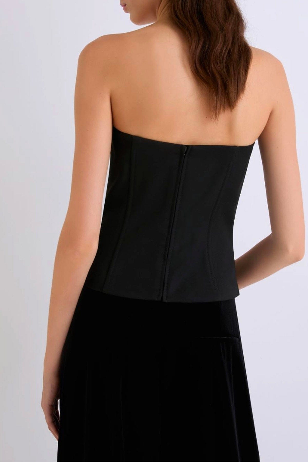 MARELLA TOP-CANOTTIERA IN TES.  Top nero con dettaglio cristalli Marella Clio