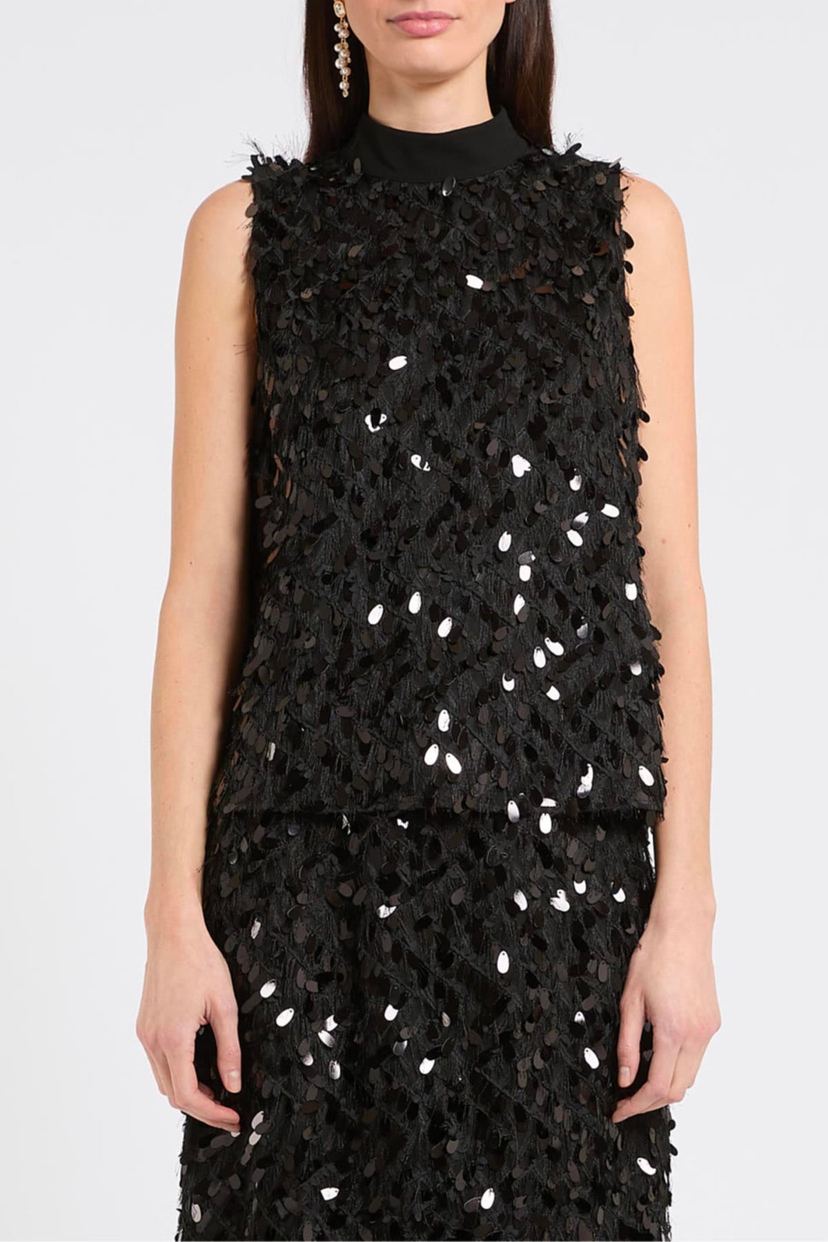 MARELLA TOP-CANOTTIERA IN TES.  Top nero con paillettes Marella Mllgioiosa