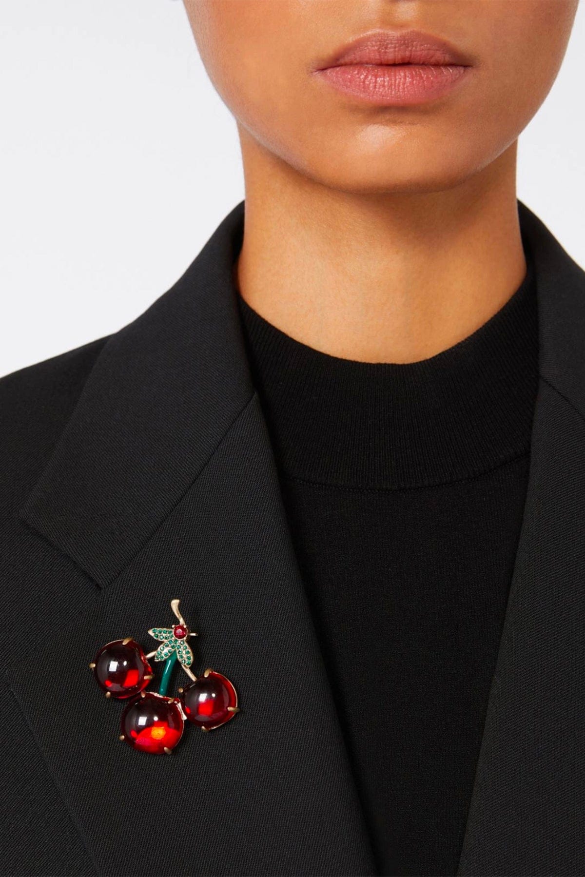 MAXMARA'S BRANDS BIGIOTTERIA  Spilla in metallo e cristallo Weekend Max Mara Wkaleone
