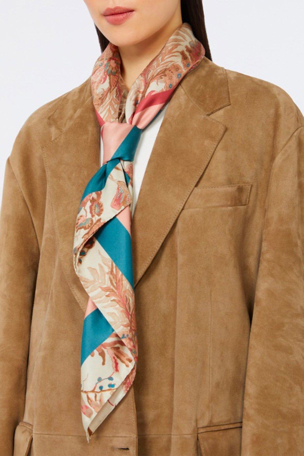 MAXMARA&#39;S BRANDS FOULARD-SCIARPA-NASTRO  Foulard in seta donna Max Mara Weekend Onesto