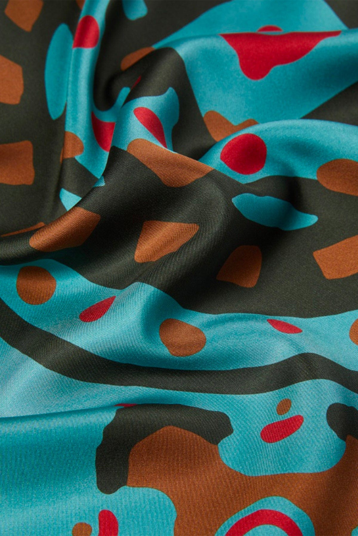 MAXMARA&#39;S BRANDS FOULARD-SCIARPA-NASTRO  Foulard in seta donna Weekend Max Mara Onestoring