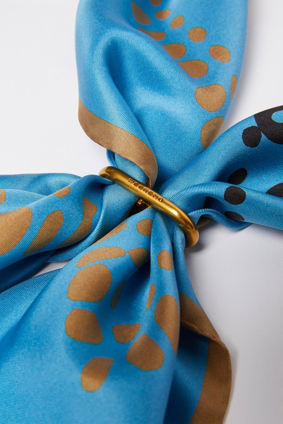 MAXMARA&#39;S BRANDS FOULARD-SCIARPA-NASTRO  Foulard in seta donna Weekend Max Mara Onestoring