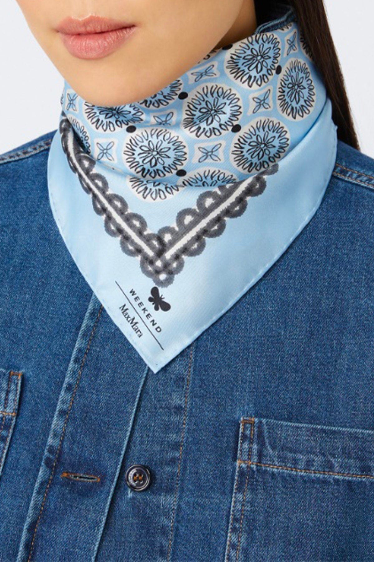 MAXMARA&#39;S BRANDS FOULARD-SCIARPA-NASTRO  Foulard in seta Weekend Max Mara Siam