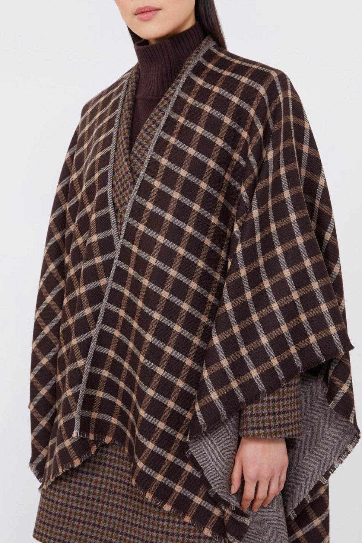 MAXMARA&#39;S BRANDS FOULARD-SCIARPA-NASTRO  Mantella in lana donna Max Mara Weekend Ognuno