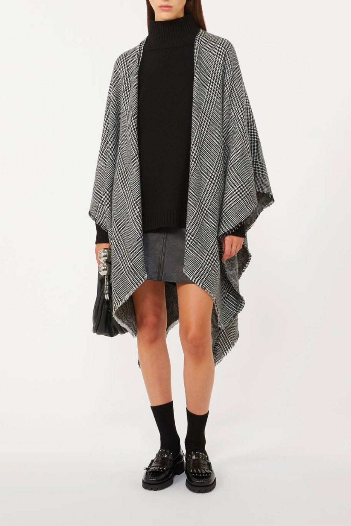 MAXMARA&#39;S BRANDS FOULARD-SCIARPA-NASTRO  Mantella in lana donna Max Mara Weekend Ognuno