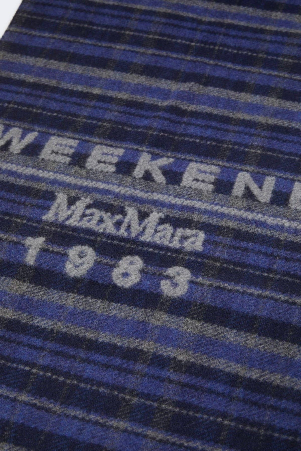 MAXMARA&#39;S BRANDS FOULARD-SCIARPA-NASTRO  Sciarpa donna in lana Max Mara Weekend Pagella