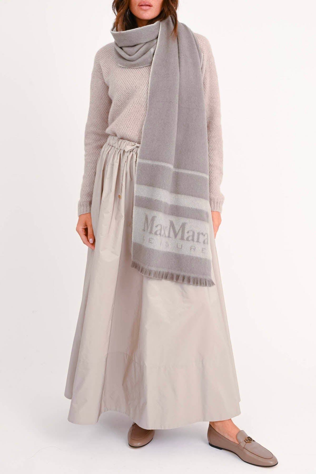 MAXMARA&#39;S BRANDS FOULARD-SCIARPA-NASTRO  Stola in Lana Max Mara Leisure Colibri