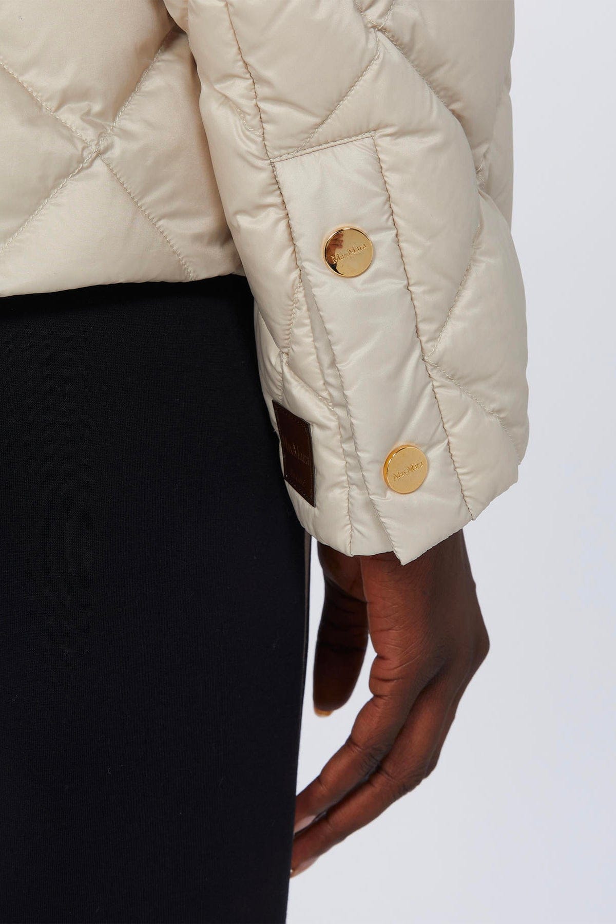MAXMARA'S BRANDS IMBOTTITO CORTO  Piumino corto antigoccia The Cube Max Mara Mtcsoftb