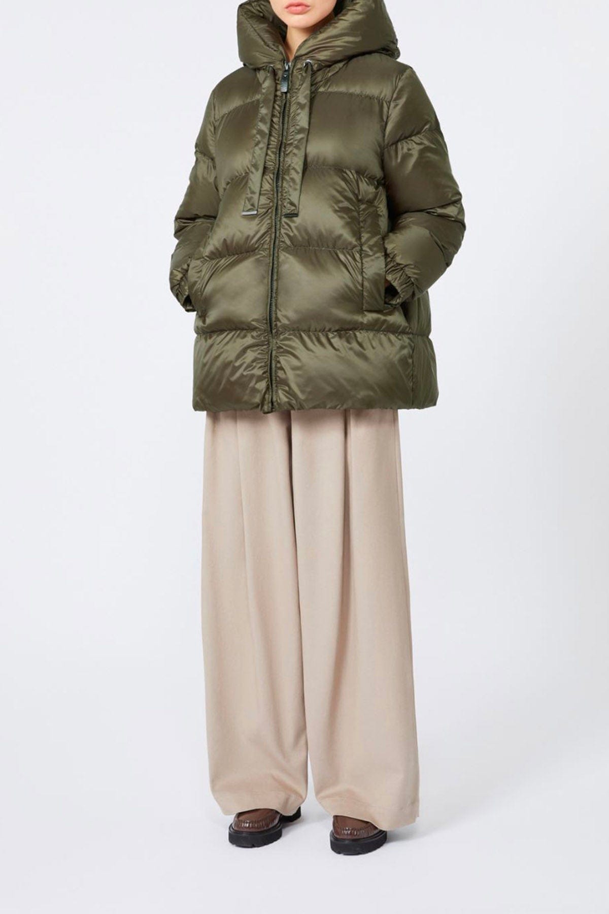 MAXMARA&#39;S BRANDS IMBOTTITO CORTO  Piumino imbottito donna Max Mara The Cube Seia
