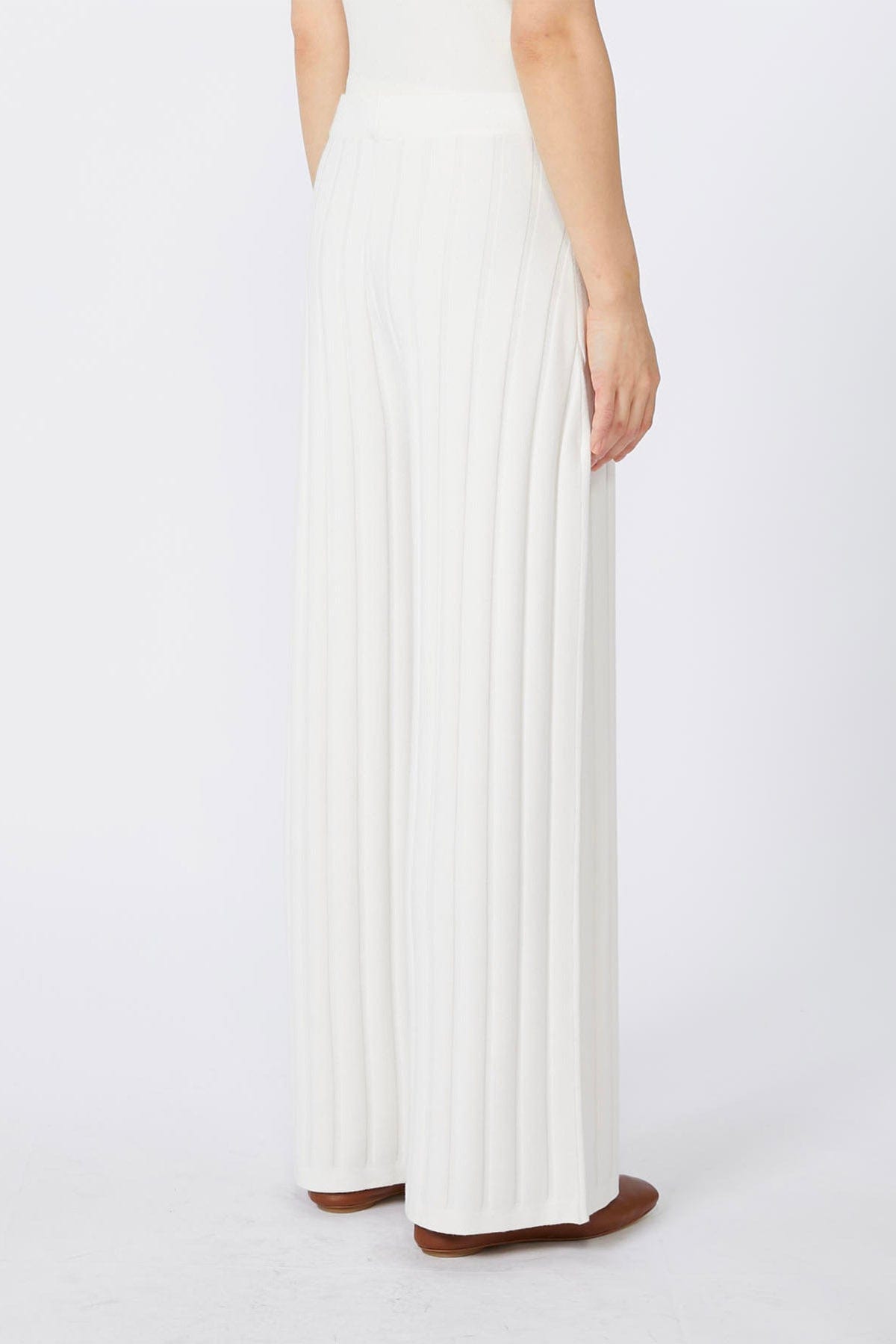 MAXMARA&#39;S BRANDS PANTALONE IN MAGLIA  Pantaloni bianchi donna Max Mara MM Tema