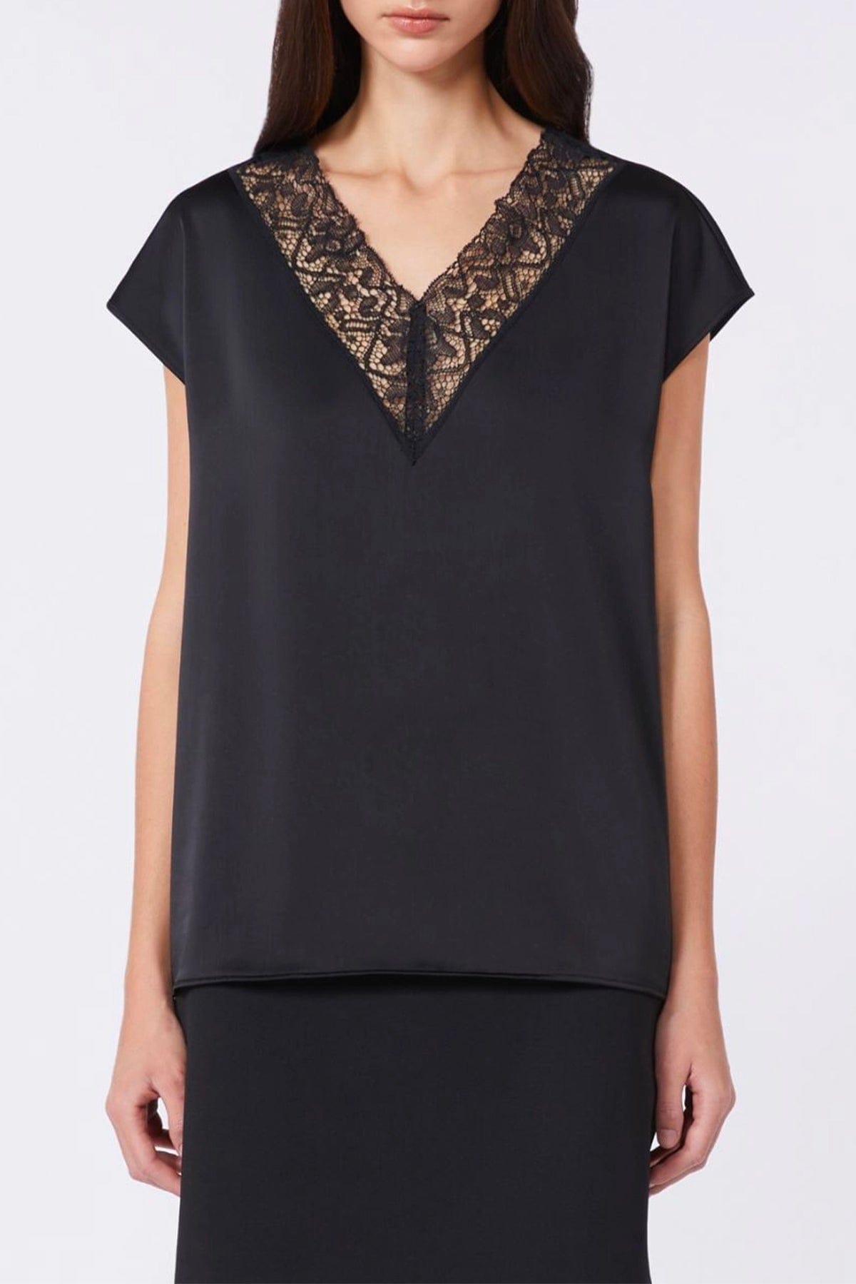 MAXMARA'S BRANDS TOP-CANOTTIERA IN TES.  Top in raso bordo in pizzo nero Weekend Max Mara Wkdstaffa