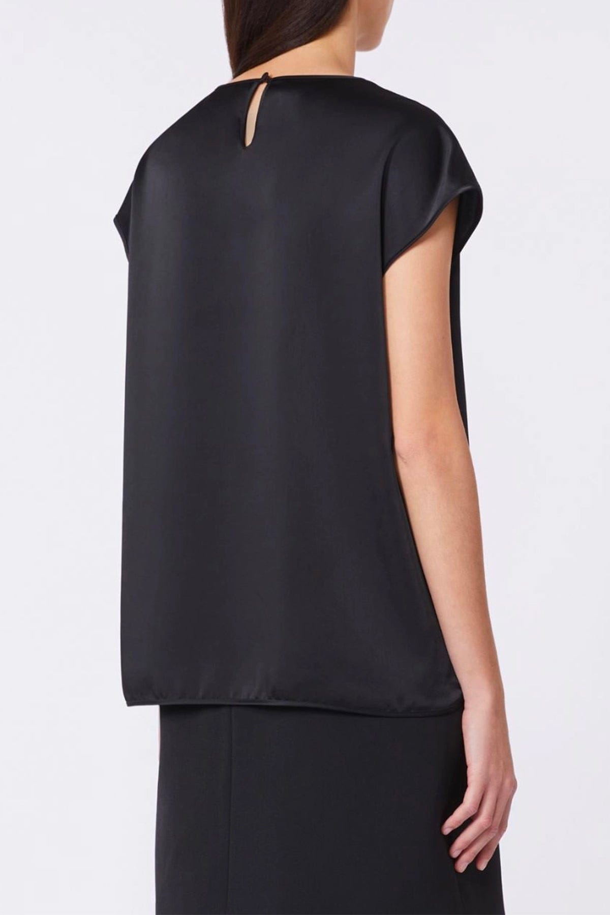 MAXMARA'S BRANDS TOP-CANOTTIERA IN TES.  Top in raso bordo in pizzo nero Weekend Max Mara Wkdstaffa