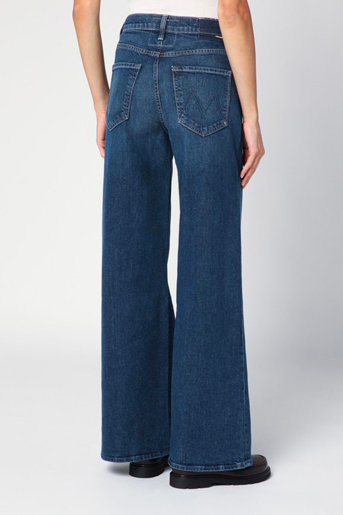 MOTHER PANTALONE IN DENIM  The Ditcher Roller Sneak Mother