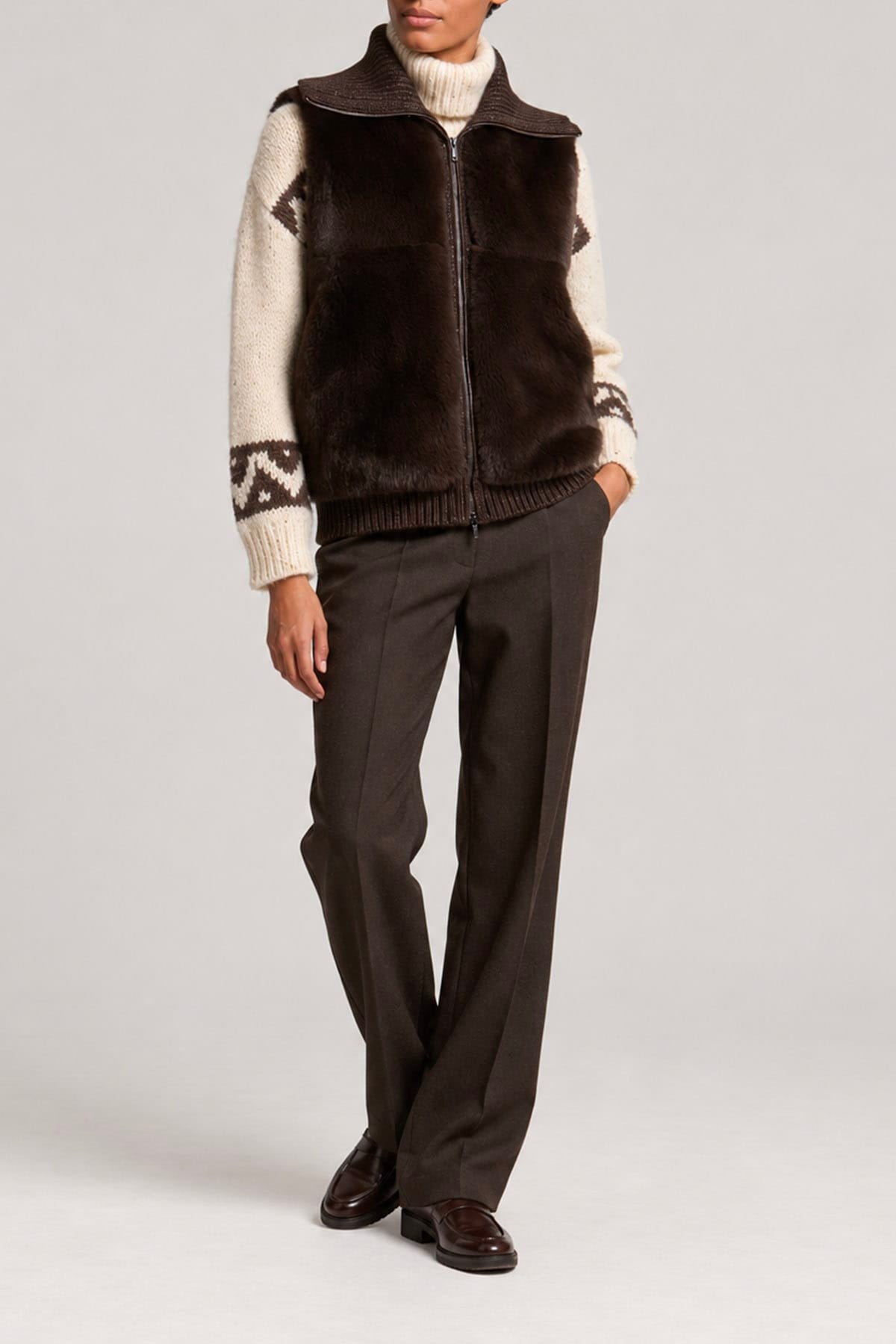 PESERICO GILET  Gilet tricot in lana e seta marrone Peserico S89312F03B