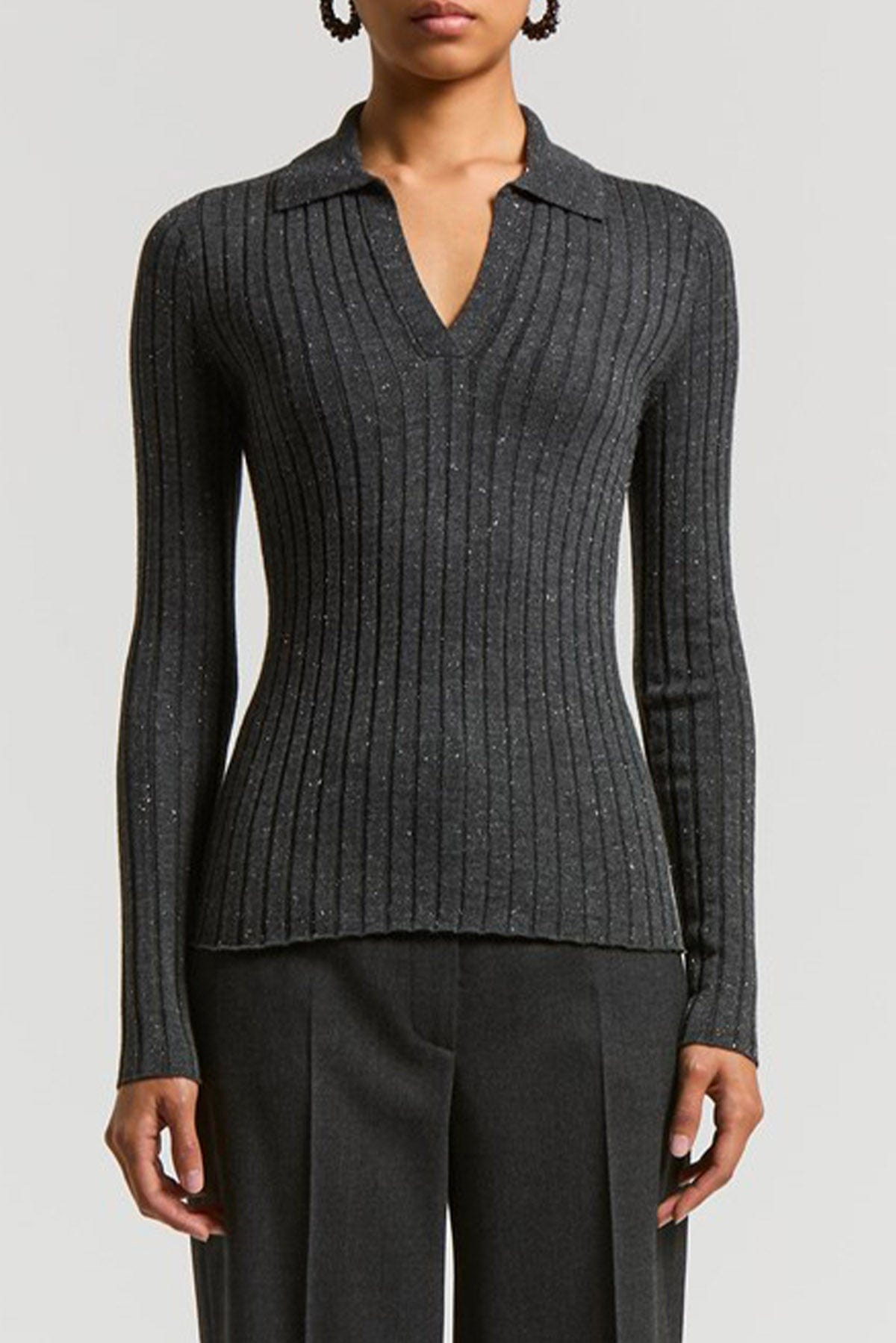 PESERICO MAGLIA-CANOTTIERA-TOP  GRIGIO SCURO / 36 Maglia aderente donna grigio Peserico