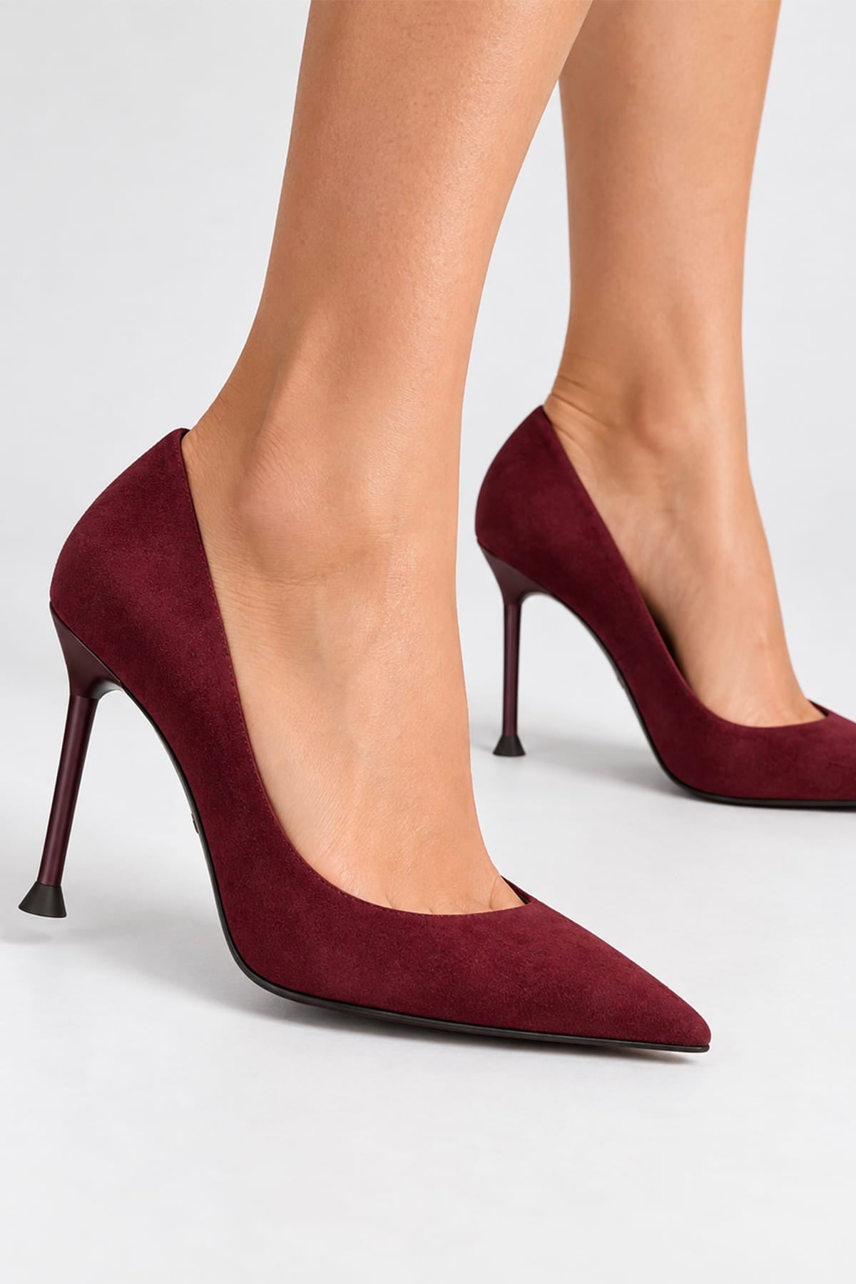 SERGIO LEVANTESI CALZATURE  Decolletè in suede borgogna Sergio Levantesi Pole67