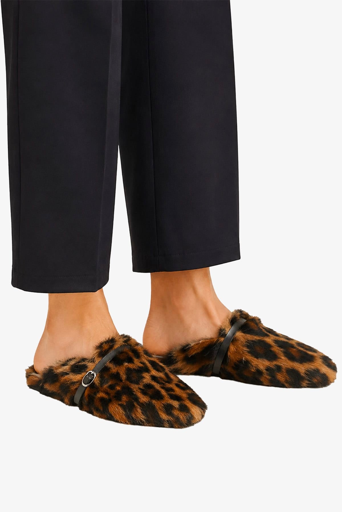 STAND STUDIO CALZATURE  LEO / 36/37 Slippers in ecopelliccia donna Stand Studio Meja leopardate