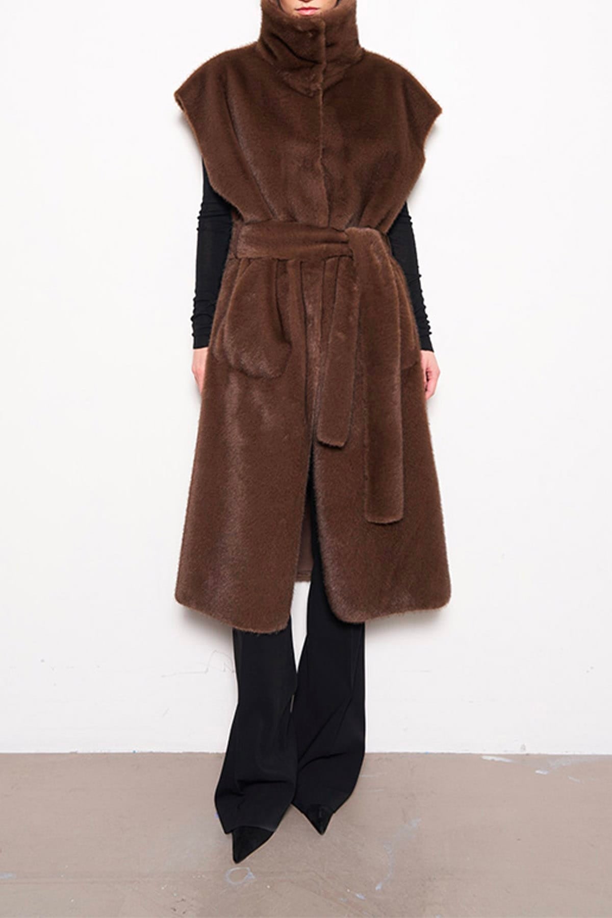 STAND STUDIO GILET  Cappotto lungo in eco pelliccia Stand Strudio Oaklynn