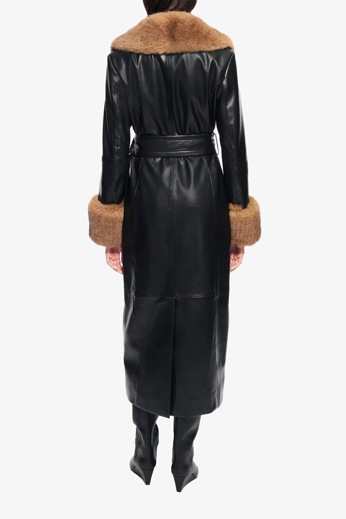STAND STUDIO MANTELLO-MANTELLA  Cappotto con bordi in eco pelliccia donna Stand Studio Estella